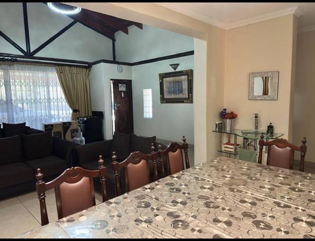 5 BEDROOM HOUSE FOR SALE IN ERASMIA